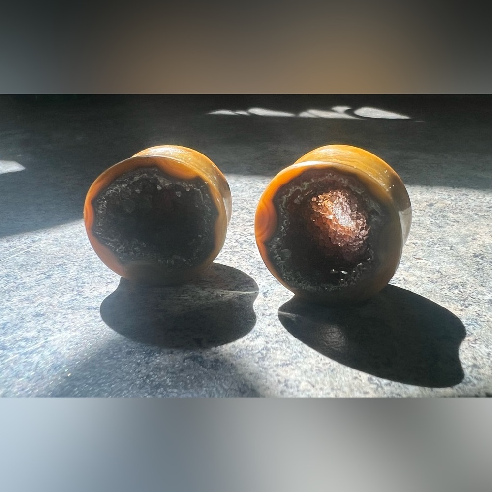 AEOrganics Custom Cut Geode Plugs 22mm